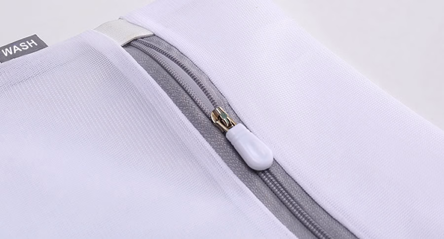 Thicker mesh fabric for heavy duty mesh laundry bag Thicker mesh fabric for heavy duty mesh laundry bag