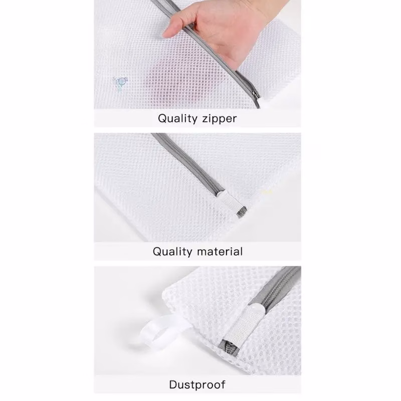 Zipper Details on a Laundry Mesh Bag
