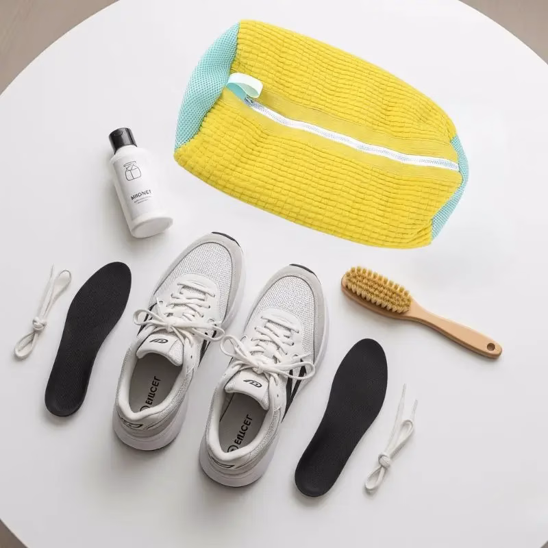 mesh bag for washing shoes prep checklist.jpg