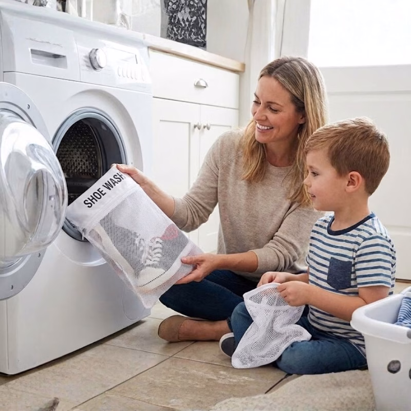 How to Use a Shoes Bag for Laundry Safely How to Use a Shoes Bag for Laundry Safely