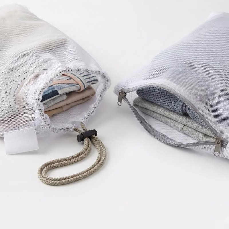 medium laundry bag drawstring vs zipper
